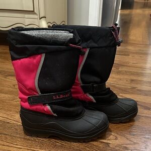 L.L. Bean Kids Black and Pink Rain & Snow Boots